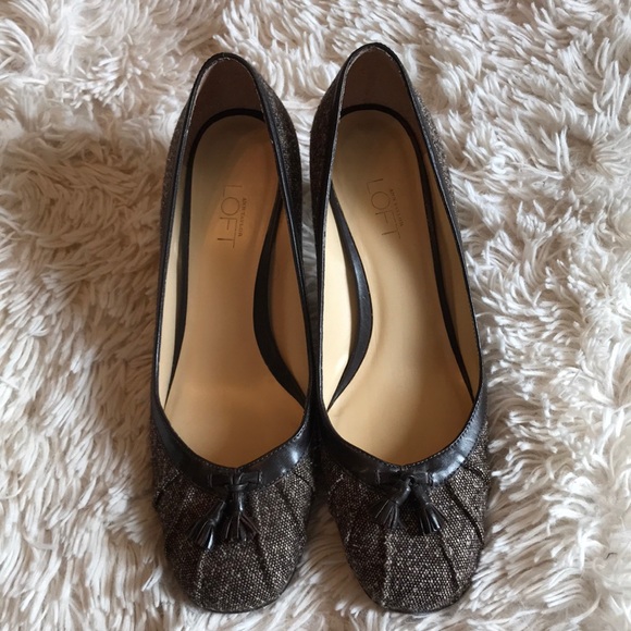 Ann Taylor LOFT Peyton Chic High Heels - Picture 3 of 11